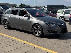 Silber Gebraucht 2016 Opel Insignia Kombi | 9.000 € (Fairer Preis)