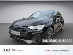 Mythosschwarz Gebraucht 2024 Audi A3 Sportback S-Line Limousine | 43.900 € (Etwas zu teuer)