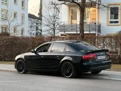 Schwarz Gebraucht 2014 Audi A4 Limousine | 16.500 € (Etwas zu teuer)