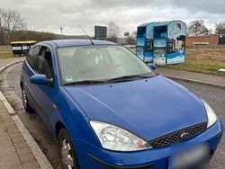 Blau Gebraucht 2002 Ford Focus Coupé | 700 € (Superpreis)