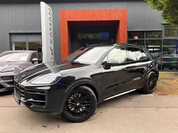 Schwarz Gebraucht 2024 Porsche Cayenne S Sport SUV | 139.500 €