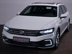 Weiß Gebraucht 2020 VW Passat GTE Kombi | 23.749 € (Guter Preis)