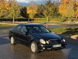 Schwarz Gebraucht 2005 Mercedes E320 Avantgarde Limousine | 2.600 € (Superpreis)