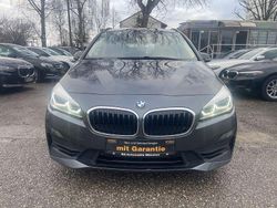 Grau Gebraucht 2019 BMW 218 Active Tourer Advantage Van / Kleinbus | 9.950 € (Guter Preis)