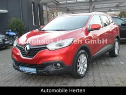 Rot Gebraucht 2015 Renault Kadjar Experience SUV | 8.650 € (Fairer Preis)