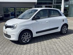 Weiß Gebraucht 2023 Renault Twingo Equilibre Kleinwagen | 14.940 € (Teuer)