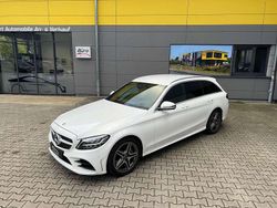 Weiß Gebraucht 2020 Mercedes C220 AMG line Kombi | 29.990 € (Etwas zu teuer)