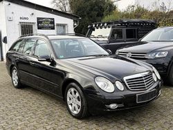Schwarz Gebraucht 2007 Mercedes E200 Kombi | 5.500 € (Fairer Preis)