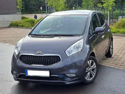 Grau Gebraucht 2016 Kia Venga 2 Kleinwagen | 9.000 € (Guter Preis)