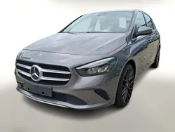 Metallic Gebraucht 2019 Mercedes B250 Edition 1 Van / Kleinbus | 28.230 € (Teuer)