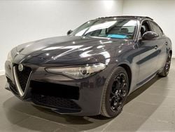Grau Gebraucht 2017 Alfa Romeo Giulia Super Limousine | 19.850 € (Fairer Preis)