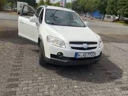 Weiß Gebraucht 2010 Chevrolet Captiva SUV | 3.750 €