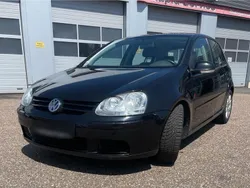 Schwarz Gebraucht 2005 VW Golf V Limousine | 2.950 € (Fairer Preis)