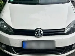 Weiß Gebraucht 2011 VW Golf VI Kombi | 3.400 € (Guter Preis)