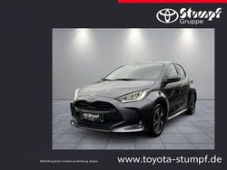 Grau Gebraucht 2025 Toyota Yaris Hybrid Comfort Limousine | 27.490 € (Fairer Preis)