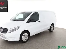 Weiß Gebraucht 2021 Mercedes Vito Van / Kleinbus | 28.880 € (Superpreis)