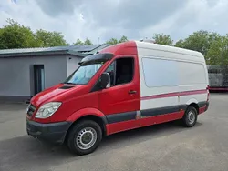 Rot Gebraucht 2009 Mercedes Sprinter Van | 9.401 €
