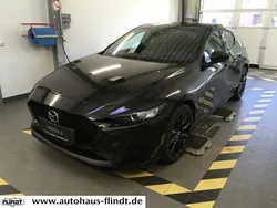 Schwarz Gebraucht 2024 Mazda 3 Homura-Line Limousine | 27.490 €