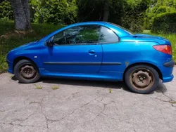 Blau Gebraucht 2002 Peugeot 206 CC Cabrio | 650 € (Guter Preis)