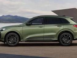 Mythosschwarz metallic Neu 2025 Audi Q5 S-Line SUV | 69.026 € (Fairer Preis)