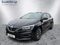 Schwarz Neu 2024 Renault Mégane GrandTour Techno Kombi | 33.980 €