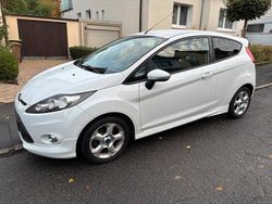 Weiß Gebraucht 2010 Ford Fiesta Sport Kleinwagen | 3.800 € (Fairer Preis)