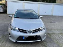 Gebraucht 2014 Toyota Auris Hybrid Edition Limousine | 10.990 € (Guter Preis)