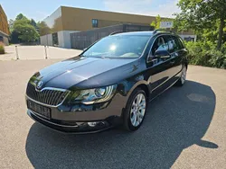 Schwarz Gebraucht 2014 Skoda Superb Ambition Kombi | 10.950 € (Guter Preis)