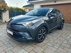 Grau Gebraucht 2018 Toyota C-HR Team SUV | 17.800 € (Fairer Preis)