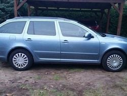 Blau Gebraucht 2011 Skoda Octavia Ambiente Kombi | 2.990 € (Superpreis)