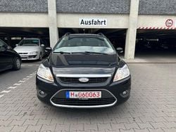 Schwarz Gebraucht 2008 Ford Focus Titanium Kombi | 2.998 € (Superpreis)