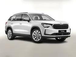 Moon white metallic Neu 2025 Skoda Kodiaq Selection SUV | 45.145 € (Superpreis)