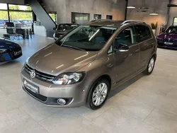 Kaschmirbraun Gebraucht 2011 VW Golf Plus Cross Style Van / Kleinbus | 6.980 € (Guter Preis)