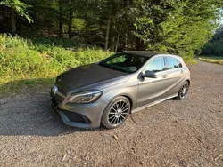 Grau Gebraucht 2017 Mercedes A180 AMG line Limousine | 16.500 € (Fairer Preis)