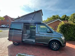Grau Gebraucht 2019 VW T6.1 California Van | 59.900 €