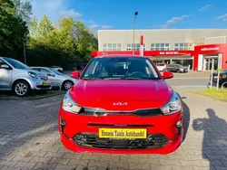 Rot Gebraucht 2022 Kia Rio Vision Limousine | 12.999 € (Superpreis)