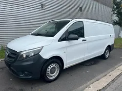 Weiß Gebraucht 2018 Mercedes Vito Van / Kleinbus | 13.500 €