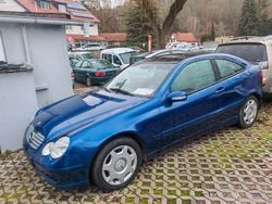 Blau Gebraucht 2001 Mercedes C230 Coupé | 3.490 € (Fairer Preis)