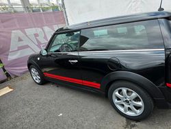Schwarz Gebraucht 2010 Mini Clubman Kombi | 4.500 €