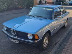 Blau Gebraucht 1978 BMW 318 Kombi | 11.999 €