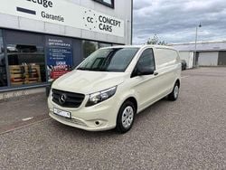 Beige Gebraucht 2018 Mercedes Vito Van / Kleinbus | 19.999 € (Superpreis)