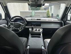 Weiß Gebraucht 2020 Land Rover Defender SE SUV | 59.900 € (Teuer)