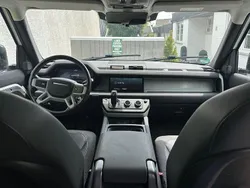 Weiß Gebraucht 2020 Land Rover Defender SE SUV | 67.400 €