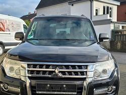 Schwarz Gebraucht 2018 Mitsubishi Pajero Edition SUV | 14.900 € (Guter Preis)