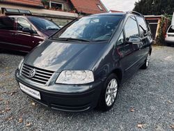 Grau Gebraucht 2006 VW Sharan Trendline Van / Kleinbus | 6.990 €