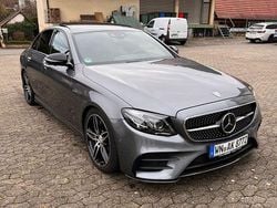 Grau Gebraucht 2017 Mercedes E43 AMG AMG Limousine | 48.000 € (Teuer)