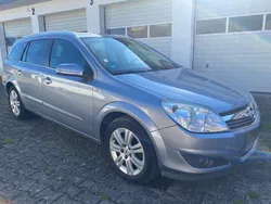 Silber Gebraucht 2009 Opel Astra Kombi | 2.850 € (Fairer Preis)