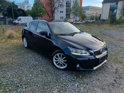 Schwarz Gebraucht 2011 Lexus CT200h Limousine | 7.900 €
