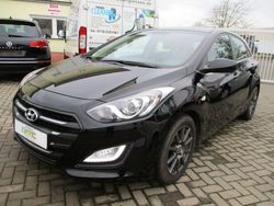 Schwarz Gebraucht 2016 Hyundai i30 YES! Limousine | 9.590 € (Fairer Preis)