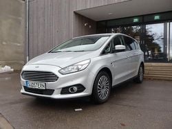 Silber Gebraucht 2019 Ford S-MAX Titanium Van / Kleinbus | 11.490 € (Guter Preis)